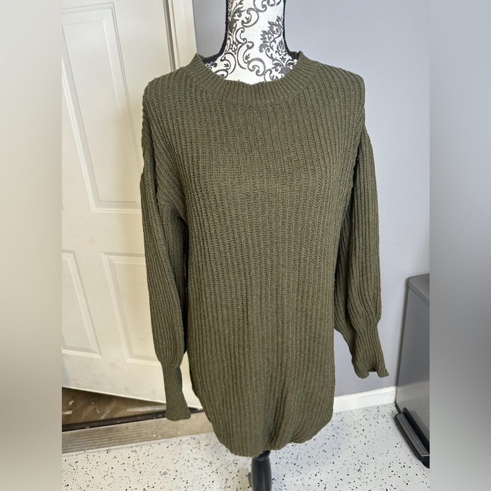 Army green knitted sweater dress